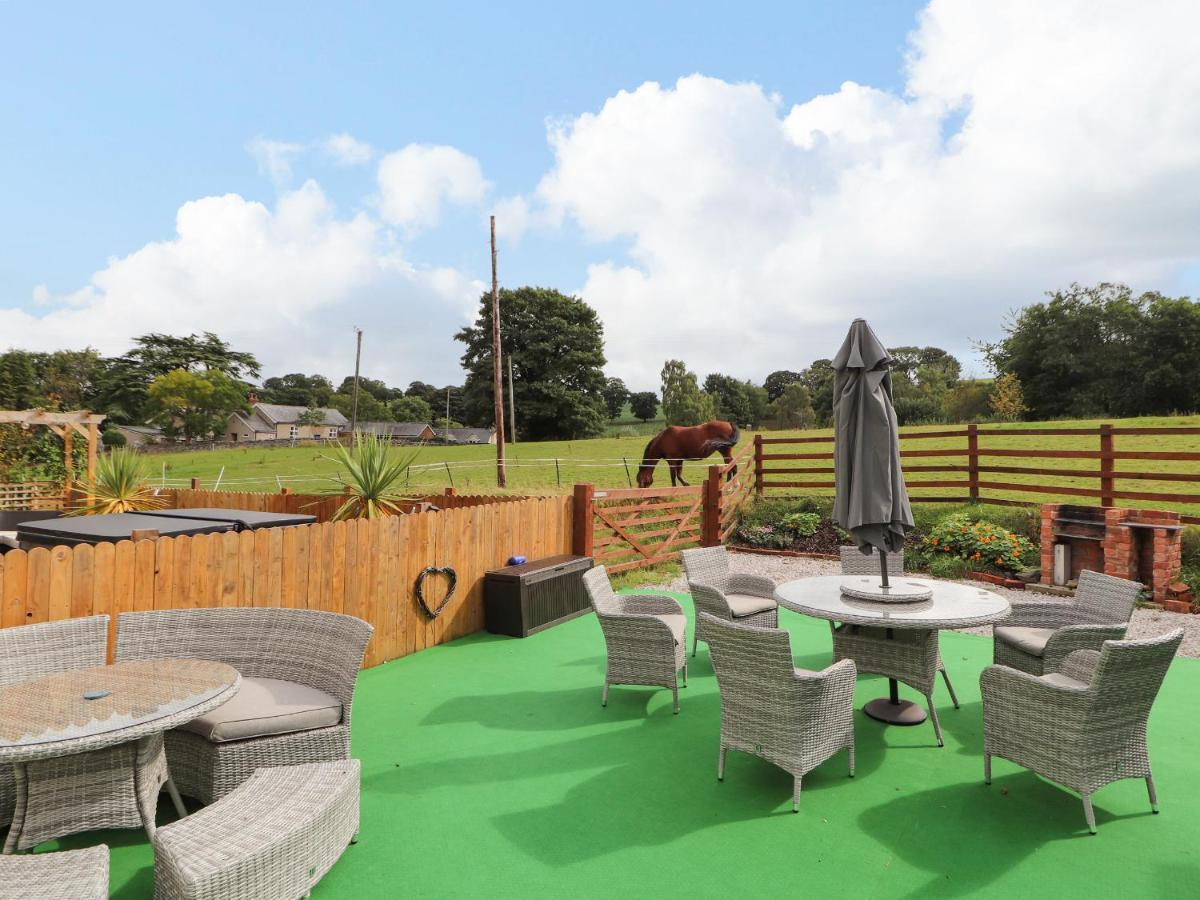 Nant Y Celyn Villa Ruthin Exterior foto